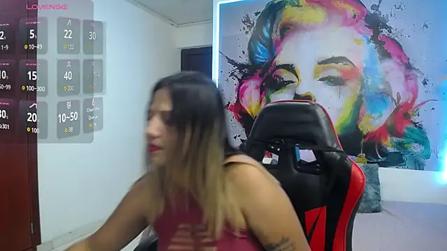 tiana breeze online show from October 17, 2025, 2:48 am