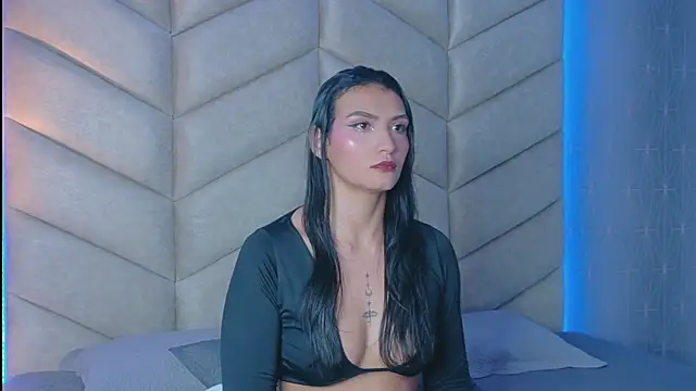 samiradoll online show from October 10, 2025, 3:40 am