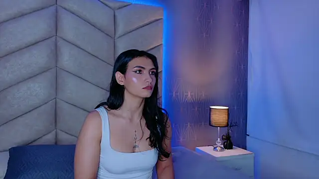 samiradoll online show from September 12, 2025, 4:01 am