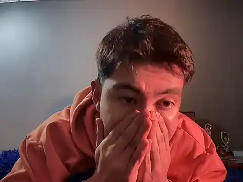 ivy xo online show from October 12, 2025, 4:47 am