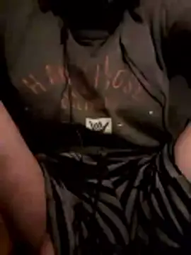 Snapshot of Bianomc1974 chatting on November 17, 2025, 2:26 am Bianomc1974 online show from November 17, 2025, 2:26 am