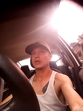 DebutingPathway online show from November 9, 2025, 1:04 pm