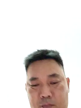 Snapshot of NguyenTrungHieu81 chatting on May 17, 2026, 6:46 am NguyenTrungHieu81 online show from May 17, 2026, 6:46 am