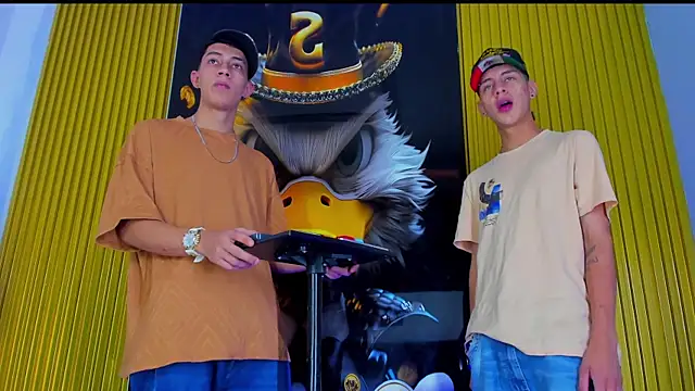 Dante Brown1  online show from November 17, 2025, 9:08 pm