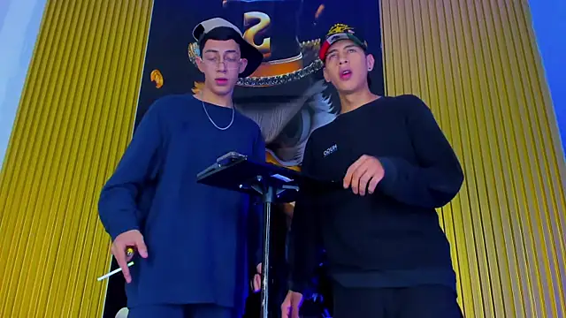 Dante Brown1  online show from November 10, 2025, 9:42 pm