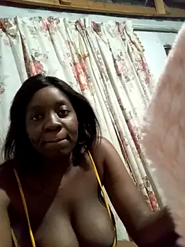 Hottnuts99 online show from November 14, 2025, 7:17 pm