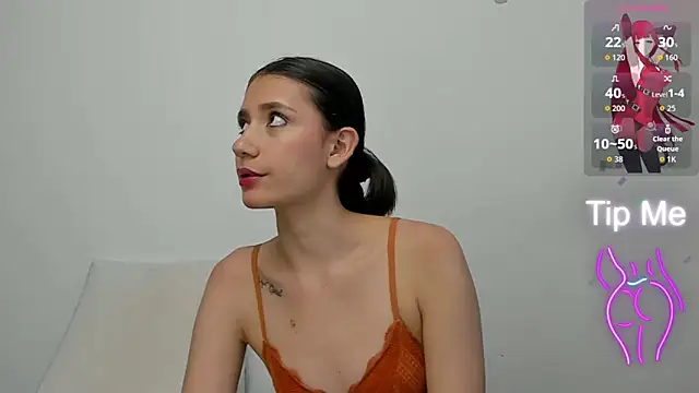 catalella 0 online show from October 9, 2025, 10:32 pm