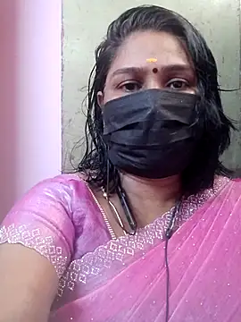 Snapshot of Tamil_Azhaghi25 chatting on June 23, 2026, 6:22 am Tamil Azhaghi25 online show from June 23, 2026, 6:22 am