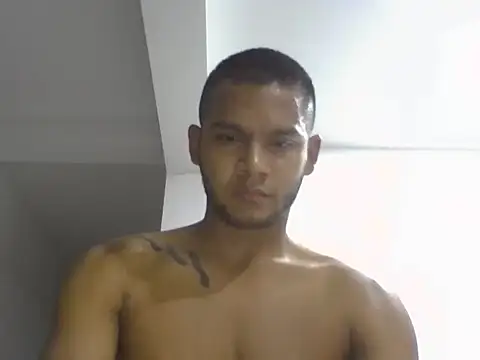 Snapshot of jayden_cooper1 chatting on December 3, 2025, 1:17 am jayden cooper1 online show from December 3, 2025, 1:17 am