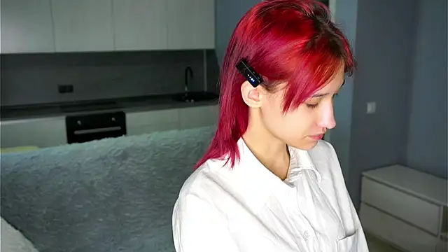 Likalense online show from October 12, 2025, 12:06 pm