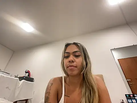 Snapshot of Nifetatalia chatting on July 17, 2026, 1:47 am Nifetatalia online show from July 17, 2026, 1:47 am