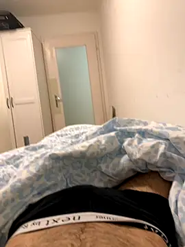 dino2603 online show from September 18, 2025, 10:24 pm