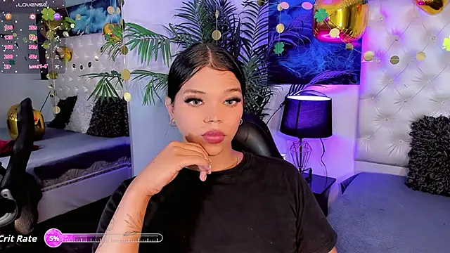 Valeria Swett  online show from March 18, 2026, 11:37 pm