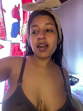 Snapshot of _Chloe_Smith chatting on April 22, 2026, 6:25 pm Chloe Smith online show from April 22, 2026, 6:25 pm