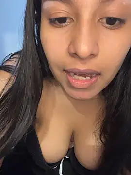  Chloe Smith online show from November 5, 2025, 2:58 am