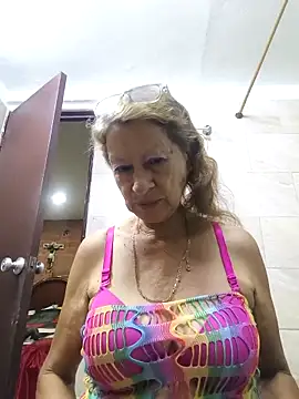 MaryLunne online show from April 28, 2026, 11:03 am