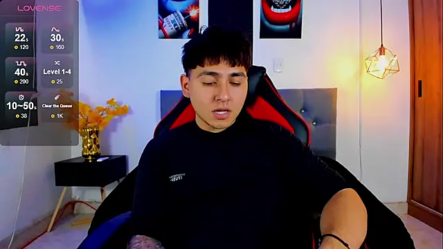 Nicolas James Sc online show from November 13, 2025, 6:01 pm