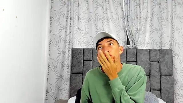 Maikol Ortiz online show from December 21, 2025, 12:18 pm