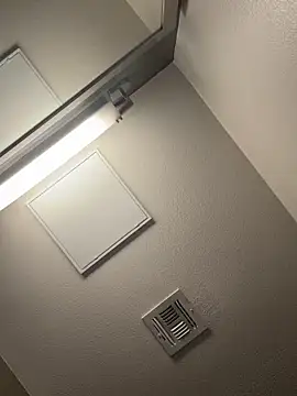 violet lin online show from April 11, 2026, 7:50 pm