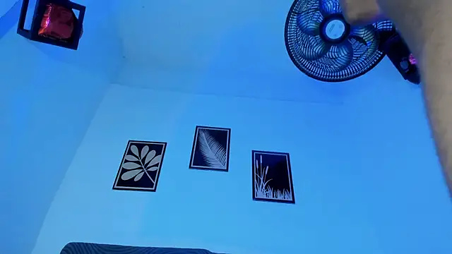 criss zuri online show from March 27, 2026, 2:18 pm