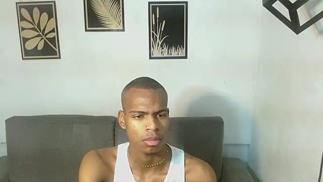 criss zuri online show from October 1, 2025, 11:36 am