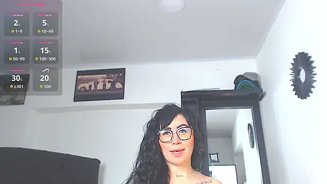 Vicky hotmilf online show from May 29, 2026, 11:27 am