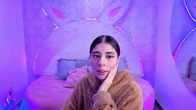 Snapshot of Gaby_louse chatting on February 17, 2026, 7:55 pm Gaby louse online show from February 17, 2026, 7:55 pm