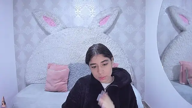 Gaby louse online show from April 17, 2026, 7:17 pm