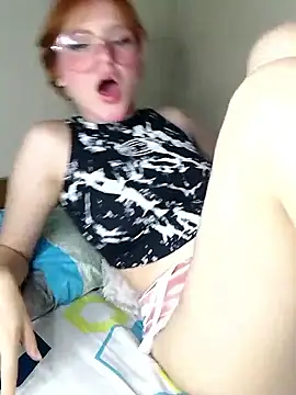 elizabeth05 online show from October 9, 2025, 4:29 pm