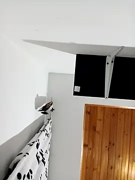 coupledesire18 online show from November 22, 2025, 11:36 pm