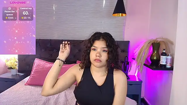 Annie Lii online show from September 9, 2025, 1:31 pm