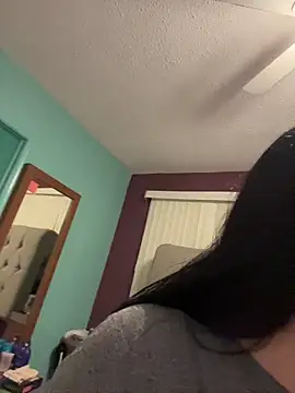 Snapshot of MyHoneyFrida chatting on November 19, 2025, 3:39 am MyHoneyFrida online show from November 19, 2025, 3:39 am