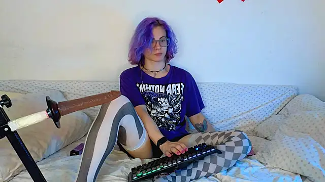 Snapshot of SparkyFerret chatting on July 7, 2026, 9:18 pm SparkyFerret online show from July 7, 2026, 9:18 pm