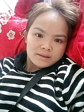 xinhxinhcute online show from November 26, 2025, 9:42 am