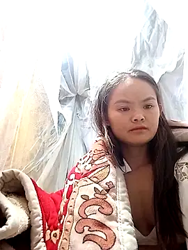 xinhxinhcute online show from October 9, 2025, 10:21 pm