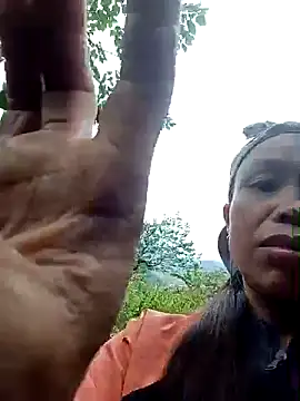 kihi-yo online show from November 12, 2025, 1:21 am