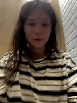 MiniVi online show from October 3, 2025, 7:54 am