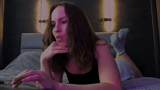 Snapshot of North_baby chatting on October 22, 2025, 7:30 am North baby online show from October 22, 2025, 7:30 am