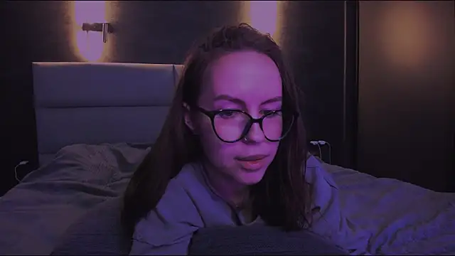 Snapshot of North_baby chatting on November 16, 2025, 10:13 pm North baby online show from November 16, 2025, 10:13 pm