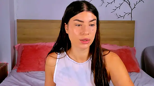 Bella Davis love online show from October 11, 2025, 9:49 pm