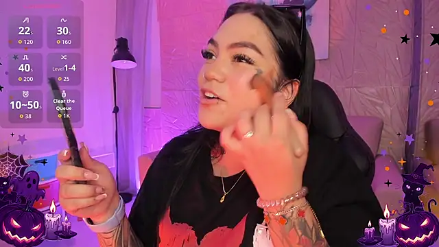 MAGIC TESSA online show from October 2, 2025, 7:50 pm