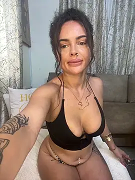 Hotsharwty online show from April 3, 2026, 5:03 am