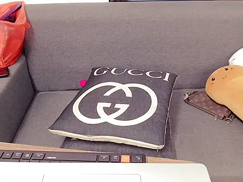 Snapshot of Funnygirl_9x chatting on February 28, 2026, 2:33 am Funnygirl 9x online show from February 28, 2026, 2:33 am