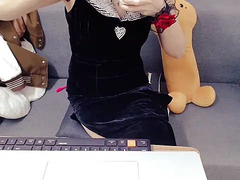 Snapshot of Funnygirl_9x chatting on February 25, 2026, 2:34 am Funnygirl 9x online show from February 25, 2026, 2:34 am