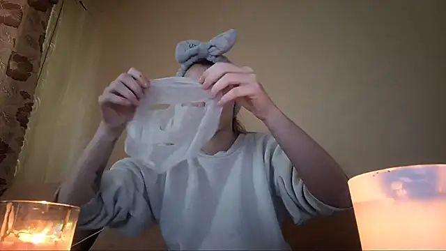 Nymera flare online show from September 9, 2025, 7:18 am