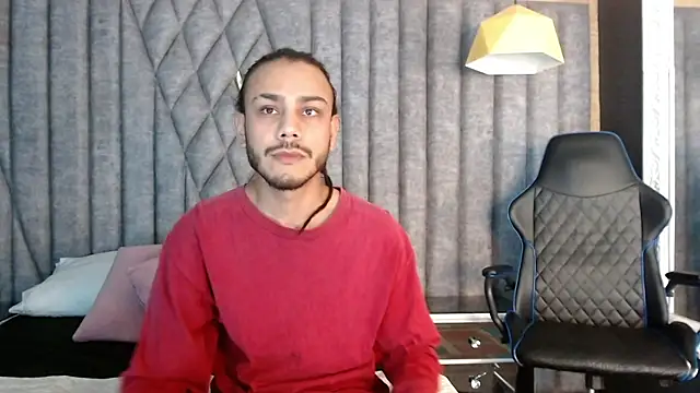 Boss Domiinator online show from October 11, 2025, 3:07 am