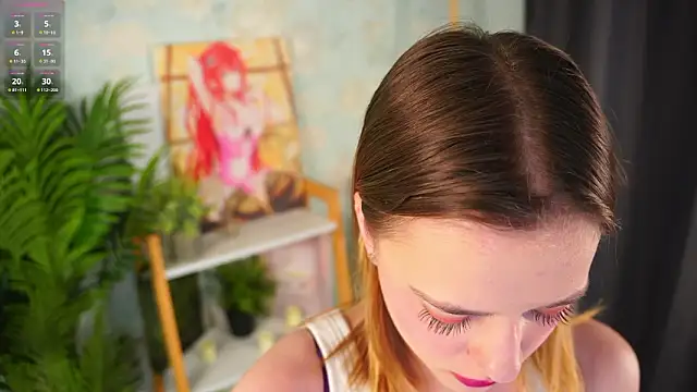 HollieCollelo online show from March 18, 2026, 2:58 am