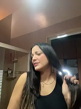 alilith online show from November 10, 2025, 8:14 pm