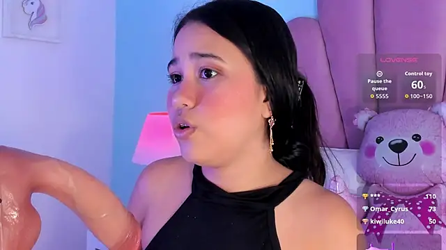 Snapshot of emma_clarke_ chatting on October 3, 2025, 4:03 am emma clarke online show from October 3, 2025, 4:03 am