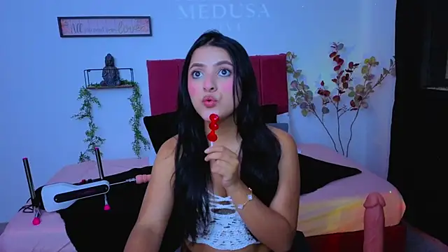 Nathi Medusa online show from November 4, 2025, 5:06 pm